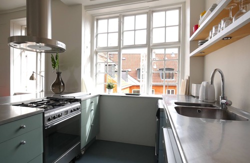 Copenhagen City Centre Apartment | GBT 3. DIRECT INNER CITY/180 sq/1936 sq ft