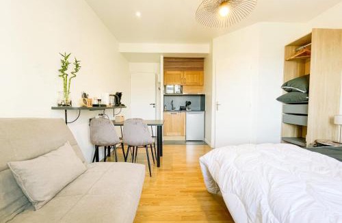 Saint-Martin-le-Vinoux Apartment | #GC La studette de SMV