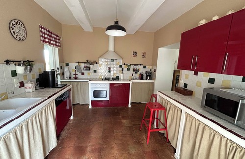 Beziers House | Gd comfort, deco neat, garden, spa and heated pool, prox beach.