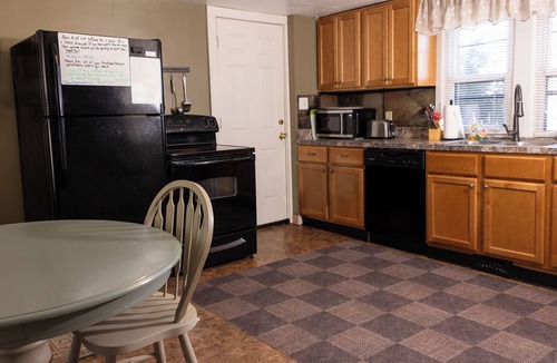 Chardon House | Geauga Maple Cottage