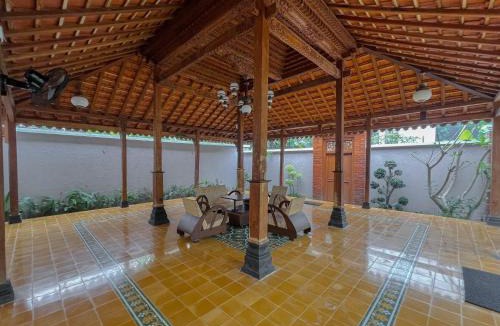 Balecatur Villa | Gee Villas Yogyakarta