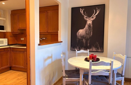 Pla de l'Ermita Apartment | Gemütliche Familienwohnung Muntanyó 1 Vall de Boí by Interhome