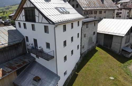 Salouf Apartment | Gemütliche Ferien im Baudenkmal
