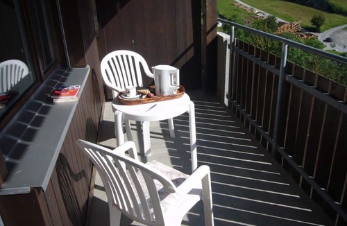 Disentis Apartment | Gemütliche Ferienwohnung im Disentiserhof by Interhome
