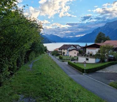 Schwanden bei Brienz Apartment | Gemütliche Ferienwohnung zwischen See und Bergen