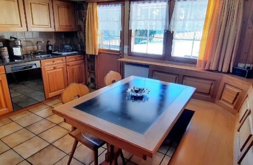 Nesslau-Krummenau Apartment | Gemütliche und geräumige Ferienwohnung by Interhome