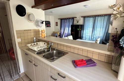 Andelfingen District Apartment | Gemütliche Wohnung im Stadtzentrum