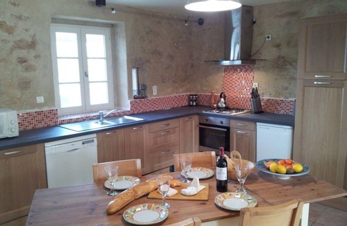 Villautou House | Gemütliches Ferienhaus in Villautou by Interhome