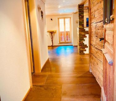 Wilderswil Apartment | Gemütliches Zuhause mit Ausblick