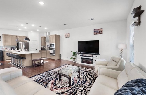 Rowlett Condo | Gem by the Lake