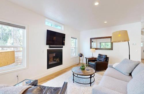 Sunset House | Gem State Getaway