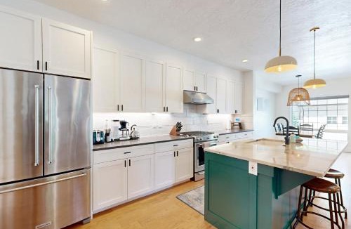 Sunset House | Gem State Getaway