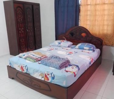 Gemas House | Gemas Homestay RIA
