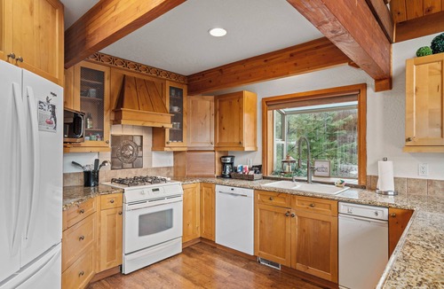 Peshastin House | Generous accommodation on the Wenatchee River