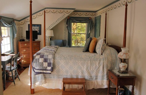 Mumford Bed & Breakfast | Genesee Country Inn B&B