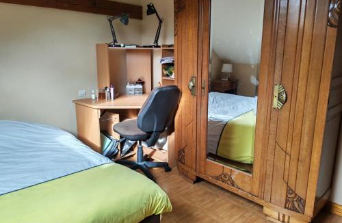 Laigne-en-Belin Bed & Breakfast | Geneslay Didier