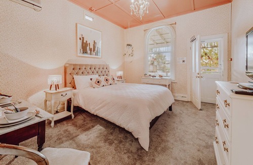 Cowes House | Genesta House B&B