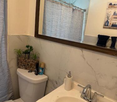 West Side Apartment | Genevieves lovely suite