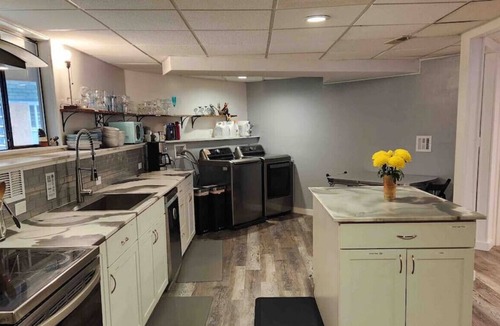 Buckley House | Geodesic Dome bedroom with cedar hot tub