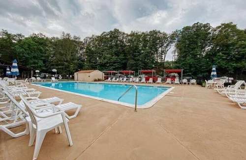 Gilboa Cabin | Geodesic Dome Glamping in the Catskills