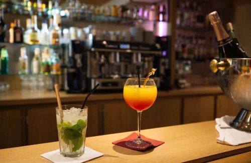 Le Mesnil-Amelot Hotel | Geographotel Paris-Roissy CDG Airport