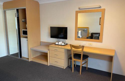 Nowra Hotel | George Bass Motor Inn
