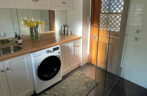 Stirling Cottage | George Brown’s Cottage | Stirling