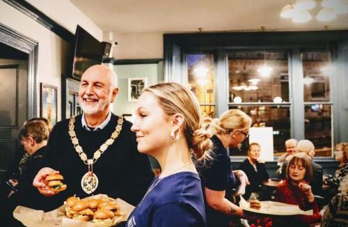 Frome Bed & Breakfast | George Hotel & Granary