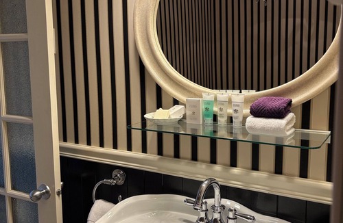 Dildo Bed & Breakfast | George House Heritage B&B