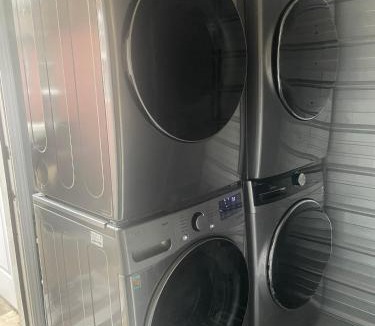 Camden Apartment | George Jones Fan Studio