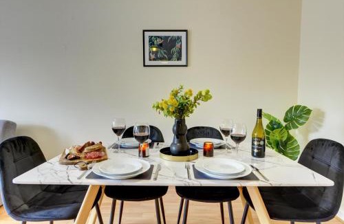 Birmingham City Centre Apartment | George St 2Bd Executive eco Apartment By SILVA