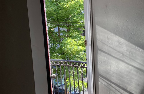 Georgetown Apartment | Georgetown 2 bedrooms, one bathroom , centrally located .