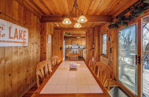 Tate Cabin | Georgia Mountains! Gated- Golf/Lake and Views!