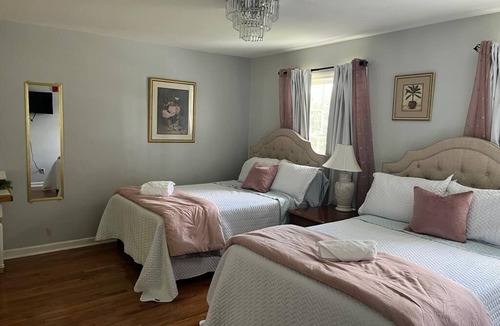 Clarkdale Bed & Breakfast | Georgia Palms & Gardens