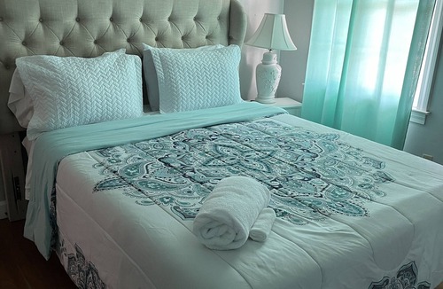 Clarkdale Bed & Breakfast | Georgia Palms & Gardens
