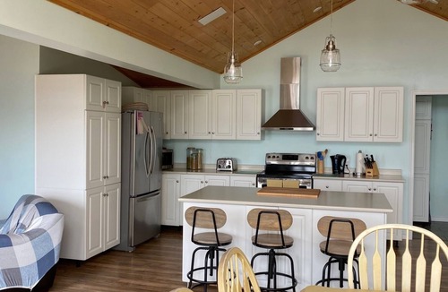 Byng Inlet House | Georgian Bay Island Retreat