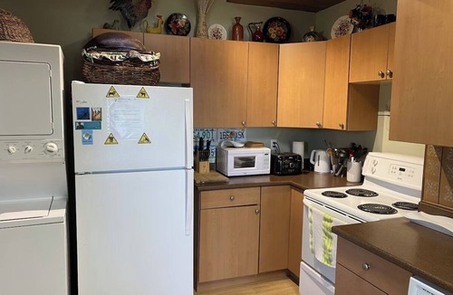 Tiny Cottage | Georgian Bay Waterfront Cottage w/Private Beach, Firepit, Family Friendly Cozy!