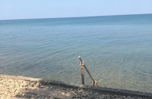 Tiny Cottage | Georgian Bay Waterfront Cottage w/Private Beach, Firepit, Family Friendly Cozy!
