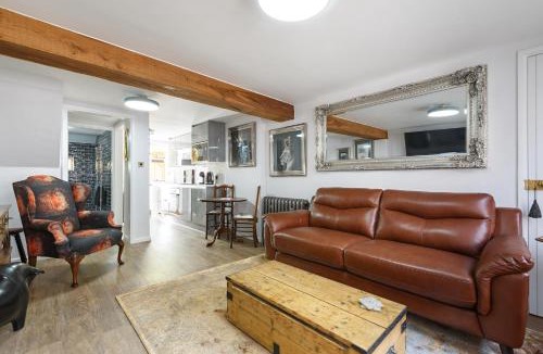 Lavenham House | Georgina