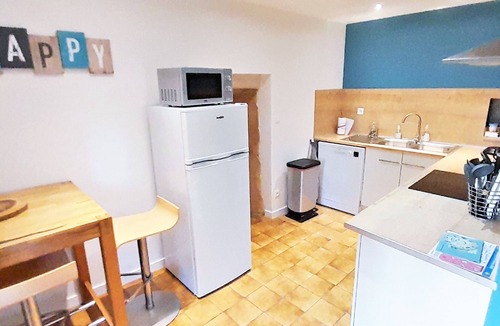 Breugnon House | Geräumiges Ferienhaus mit Garten