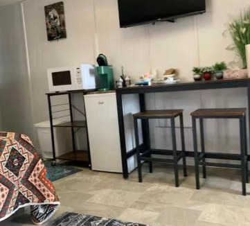 Geraldton House | Geraldton Rooms