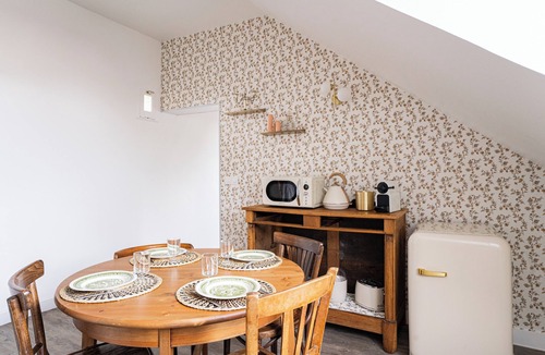 Saint-Louis Apartment | GERANIMUS The Queen's Cocoon