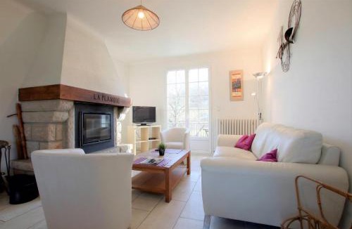 Uhart-Cize House | Geriza