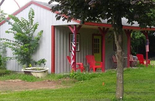 Winamac Apartment | GERMAN HAUS Individual Rental