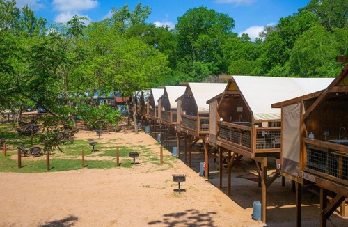 Seguin House | Geronimo Creek Retreat Getaway Cabin #7