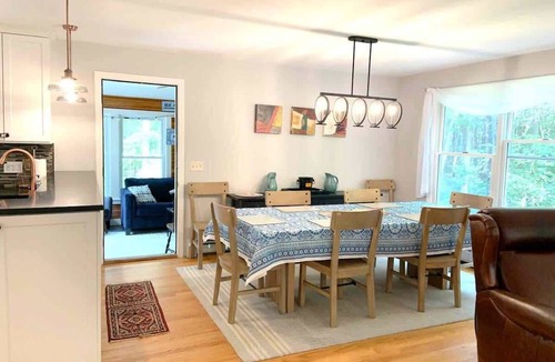 Kittery Point House | Gerrish Island Gem - Kittery Point, Maine