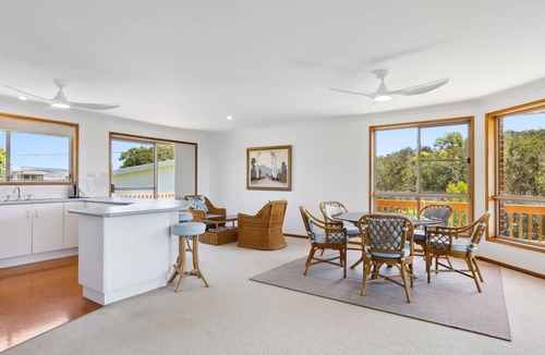 Arrawarra Headland House | Gerry's Mullawarra Beach House