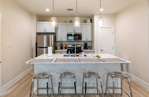 Montopolis House | Gertis’s Southeast central home