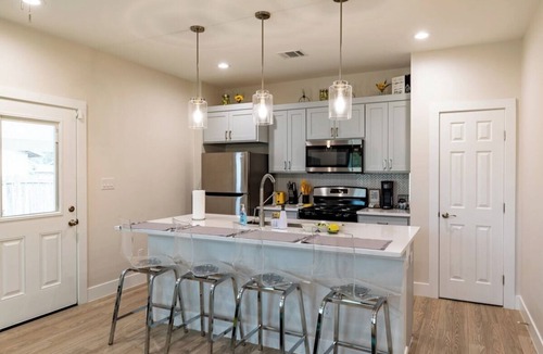 Montopolis House | Gertis’s Southeast central home