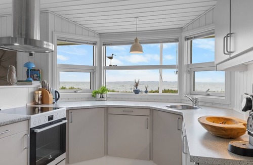 Næs House | "Gertje" - 20m from the sea by Interhome